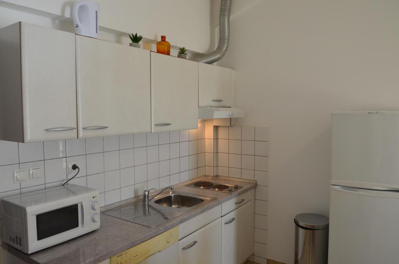 Apartments Pirovcanka พิโรวัซ ห้อง รูปภาพ