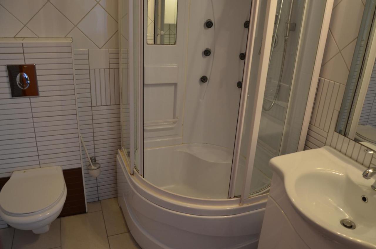 Apartments Pirovcanka พิโรวัซ ภายนอก รูปภาพ
